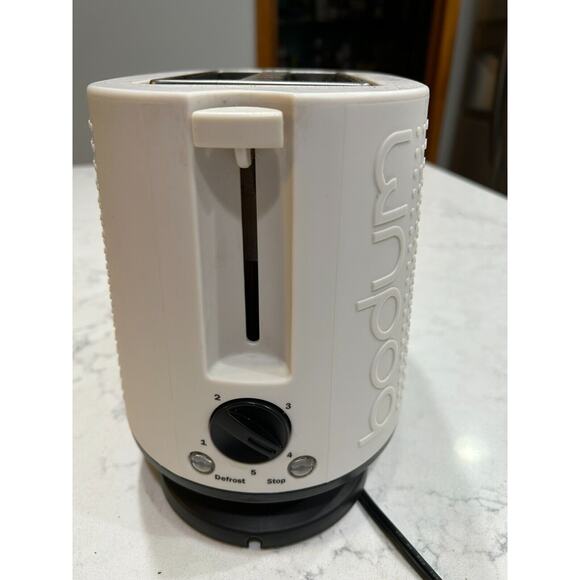 BODUM Switzerland Bistro Toaster White 2 Slice Pop Up Toaster MINIMALIST - Picture 4 of 7